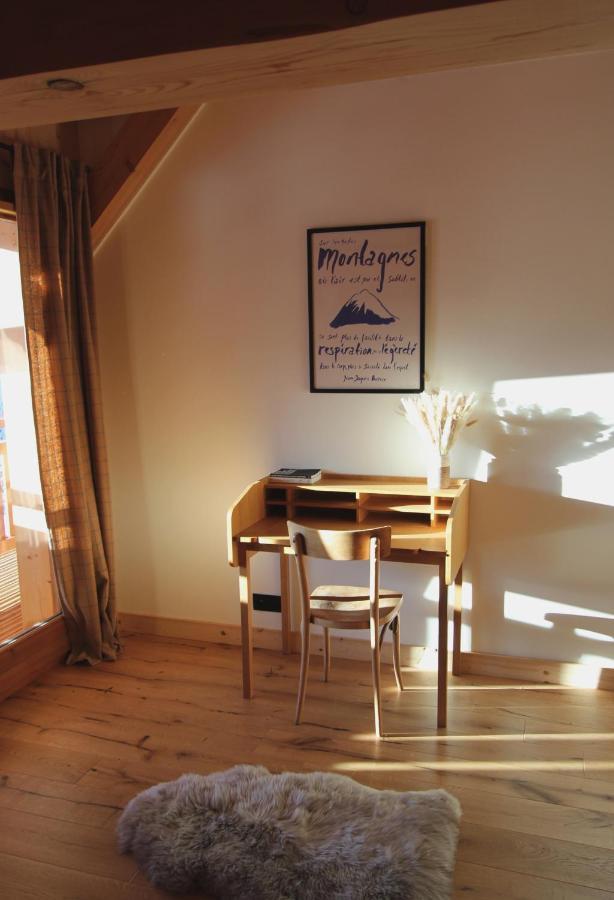 Chez Nonna - Charmant Demi-Chalet A La Montagne Нотр-Дам-Дьо-Белкомб Екстериор снимка